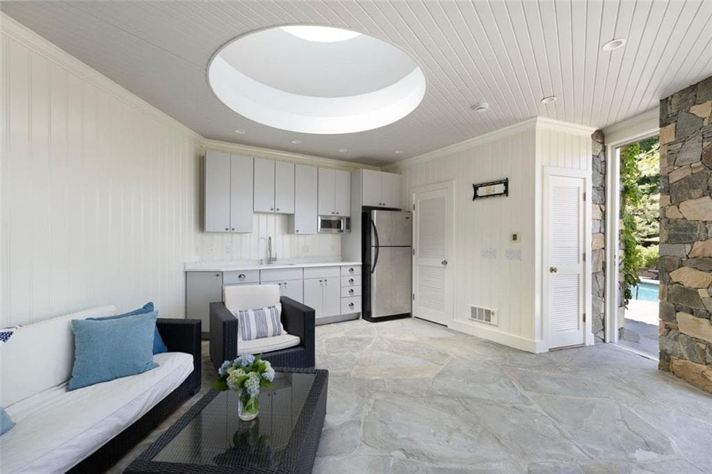30 Angell Court photo 42