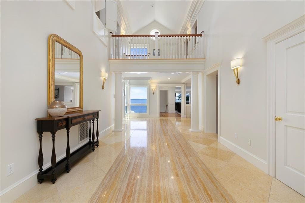 30 Angell Court photo 3