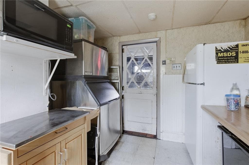 354 Tiogue Avenue photo 17