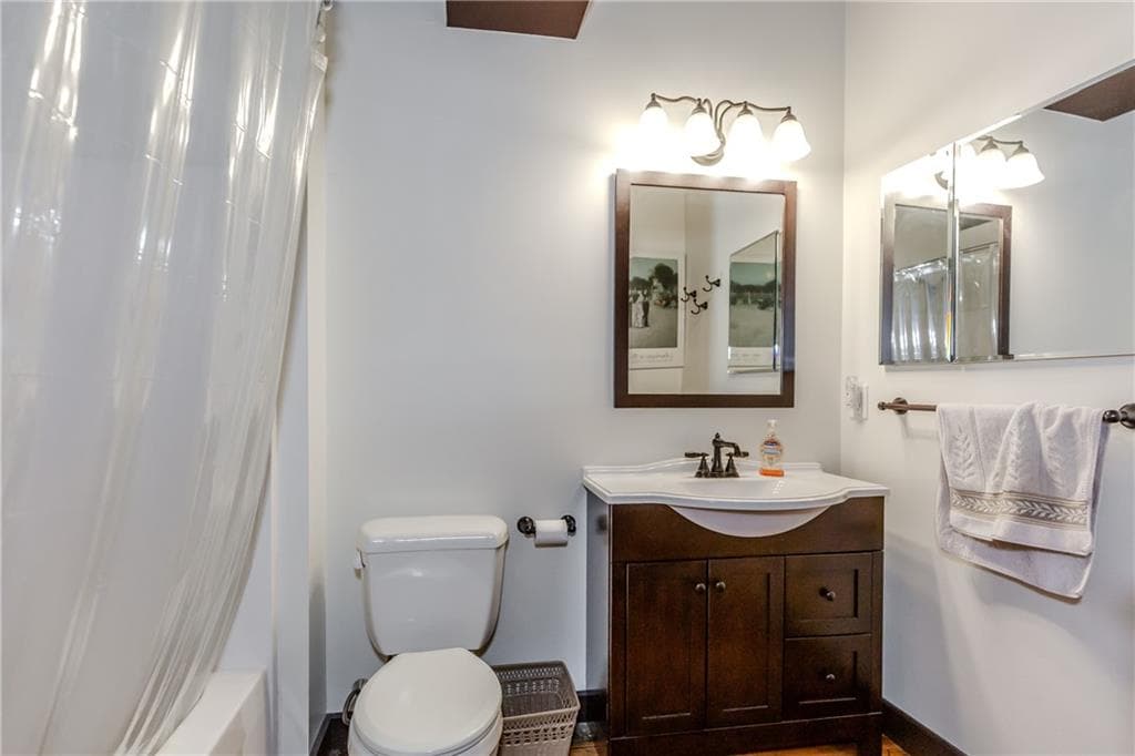 Condominium at 404 Roosevelt Avenue UNIT 204G, Central Falls, photo 30 of 48
