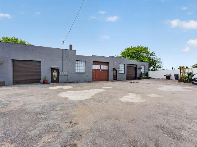 134 Sterry Street photo 3