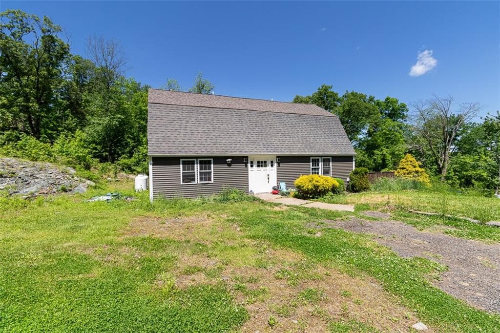 41 dexter rock Road photo 3