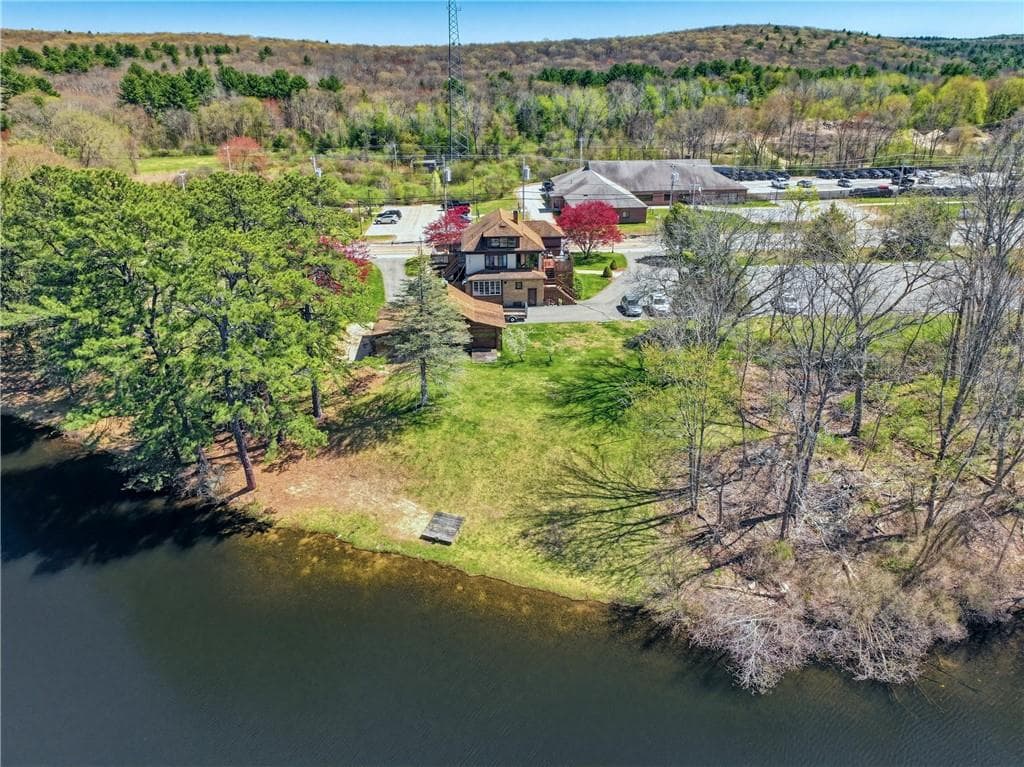 Commercial at 1496 VICTORY Highway, Burrillville, photo 12 of 33