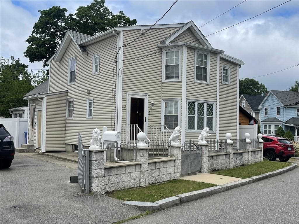 50 Washington Avenue photo 2