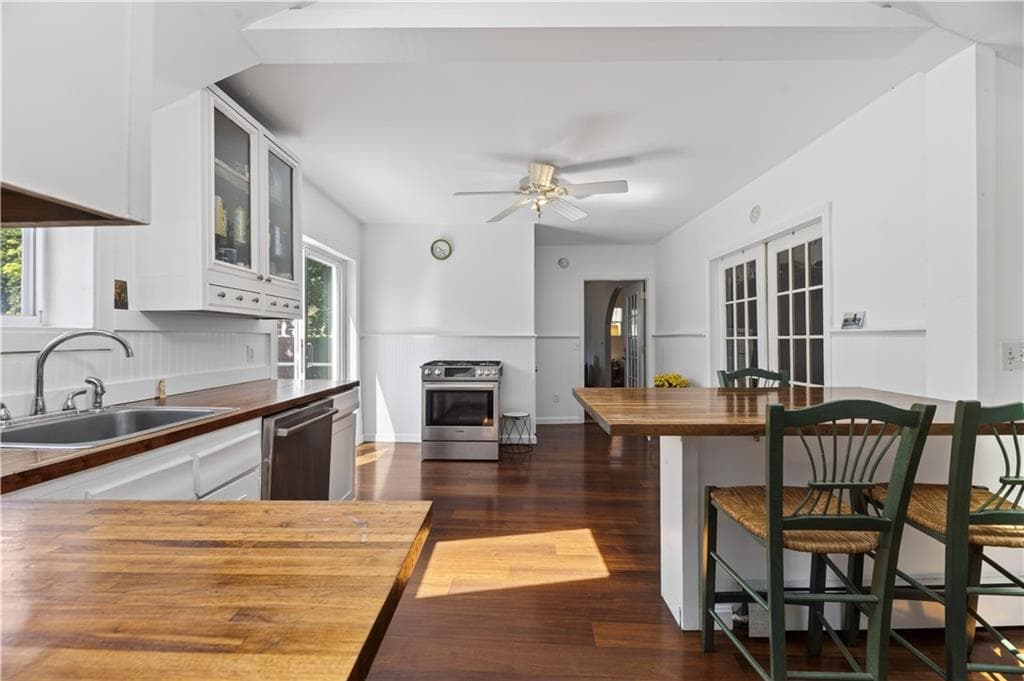 16 Courtway Street photo 20