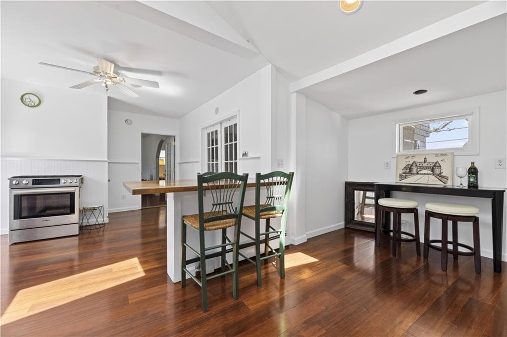 16 Courtway Street photo 21