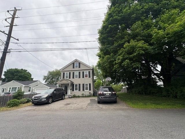 Single Family Residence at 74 Allen Avenue, North Providence, photo 3 of 28