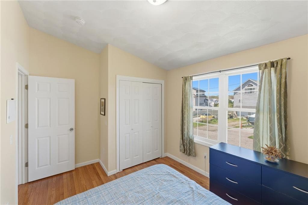 48 Harris Avenue photo 23