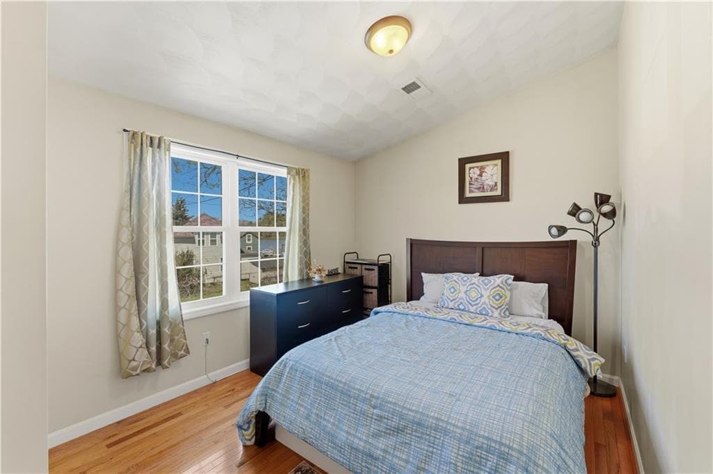 48 Harris Avenue photo 24