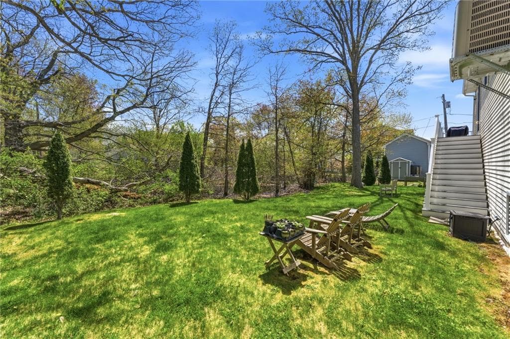 48 Harris Avenue photo 33