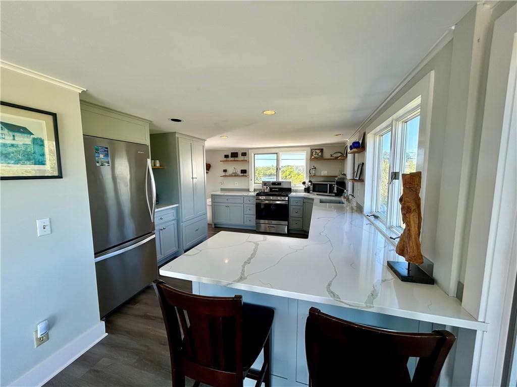 838 Center Road photo 6