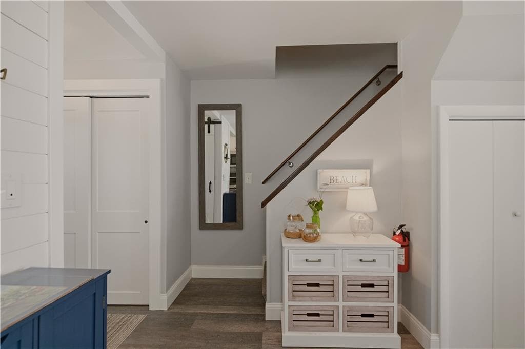 Single Family Residence at 67 Cedar Avenue, Portsmouth, photo 24 of 40
