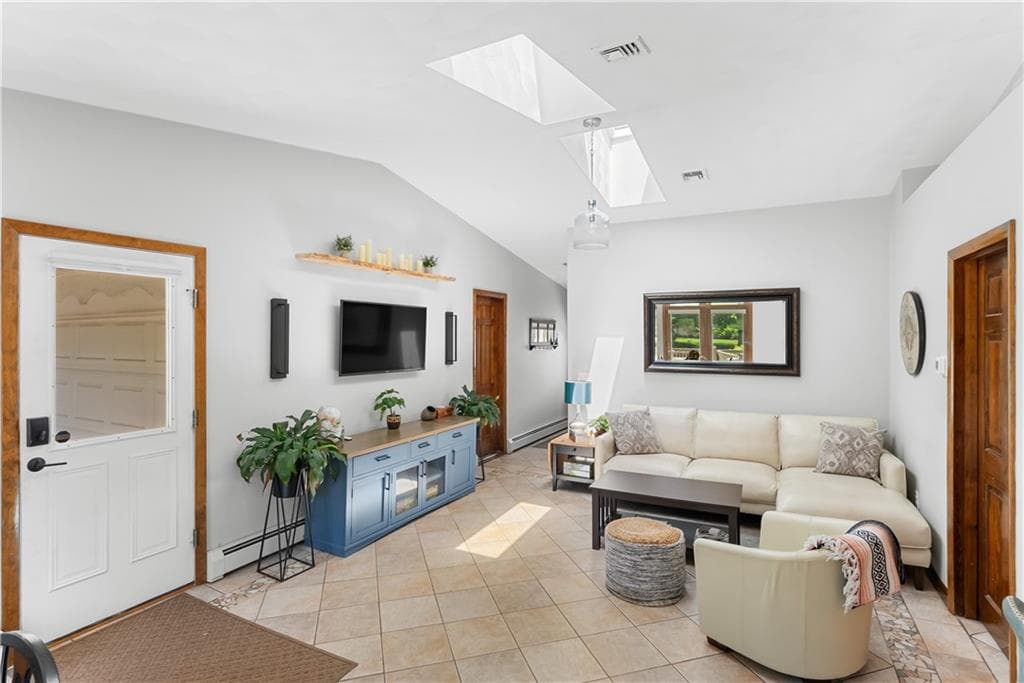 417 Squantum Drive photo 8