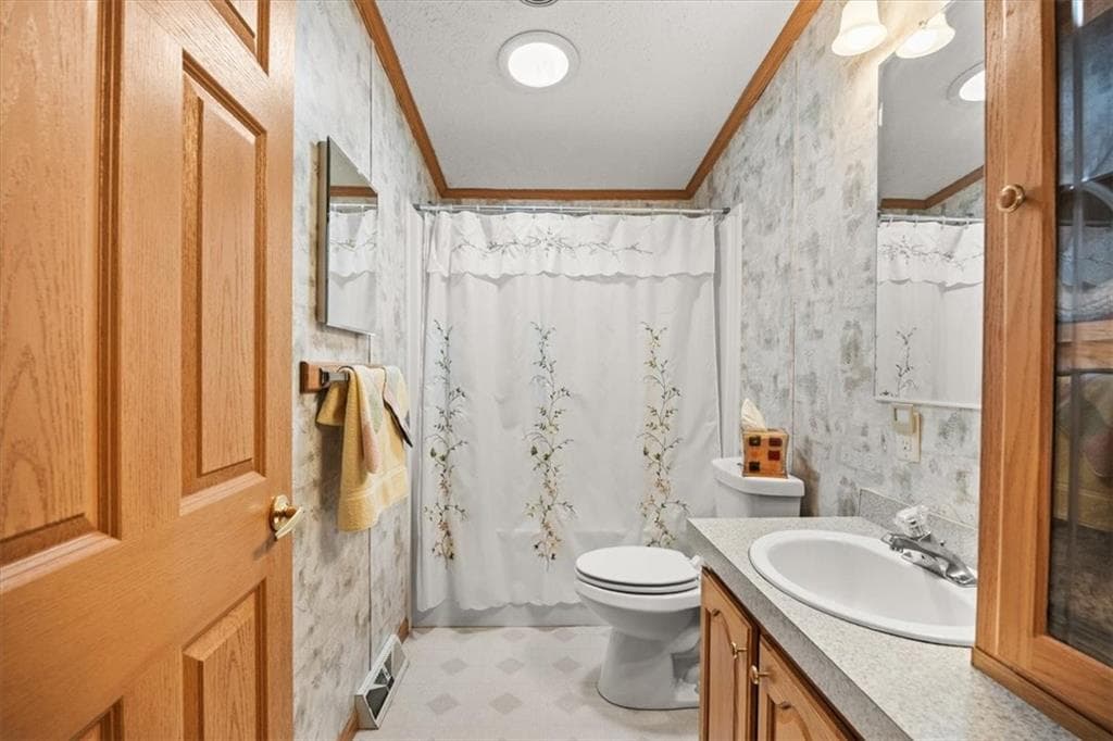 59 Robin Drive photo 30