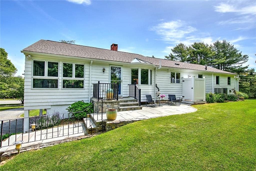 251 Succotash Road photo 11
