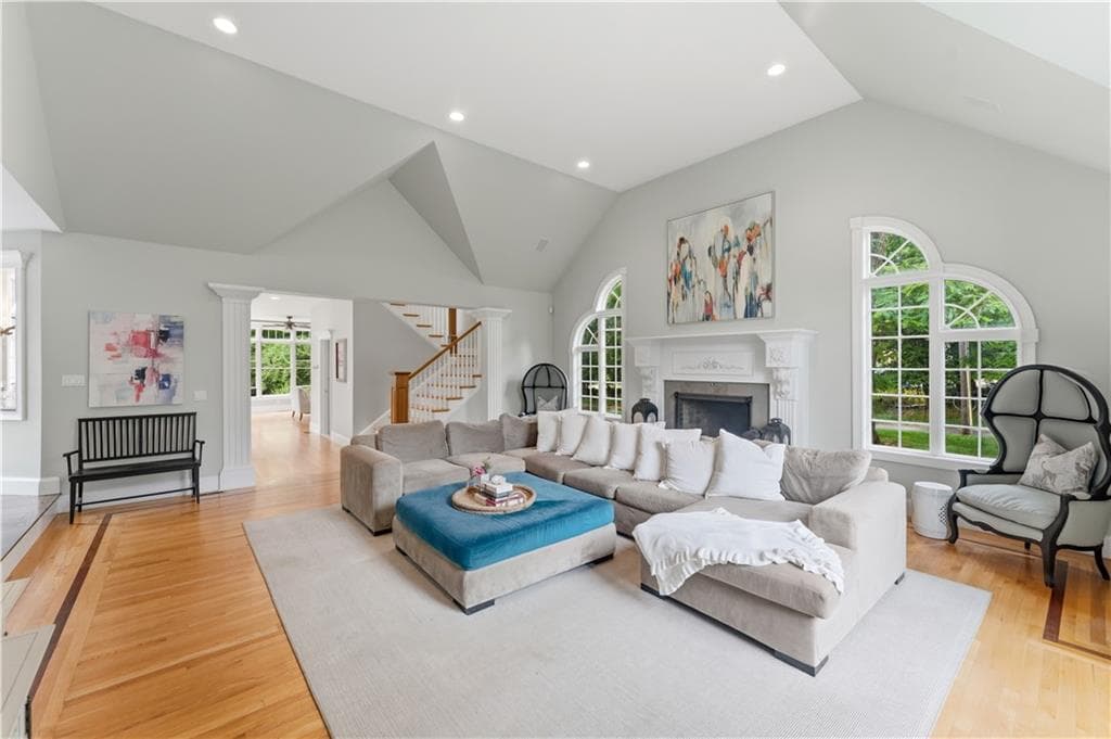 Single Family Residence at 198 Poppasquash Road, Bristol, photo 28 of 48