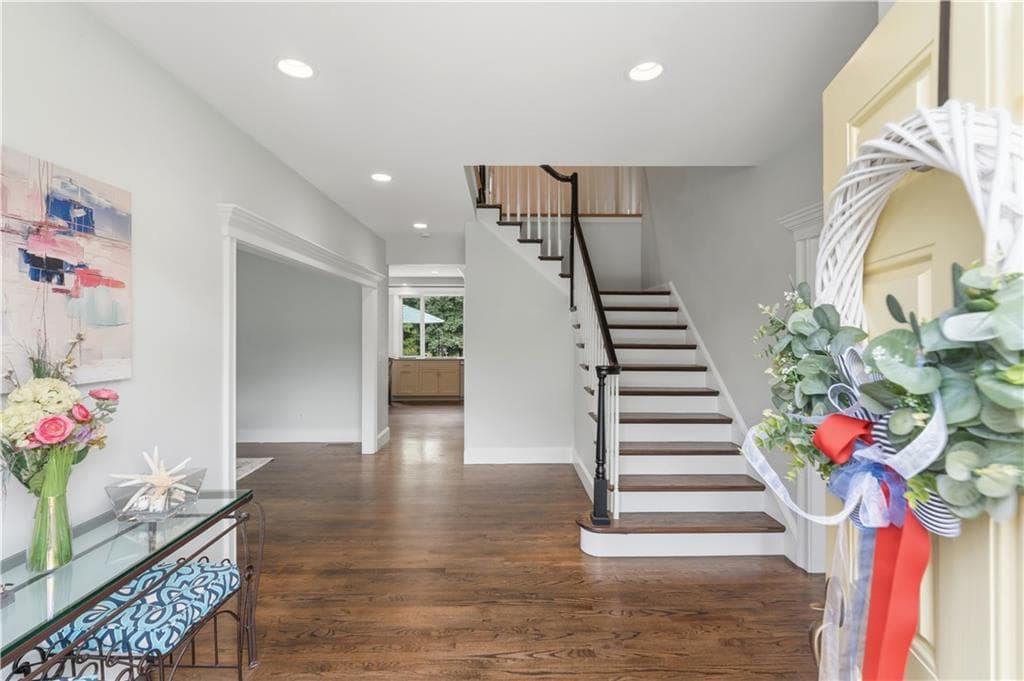 Single Family Residence at 198 Poppasquash Road, Bristol, photo 19 of 48