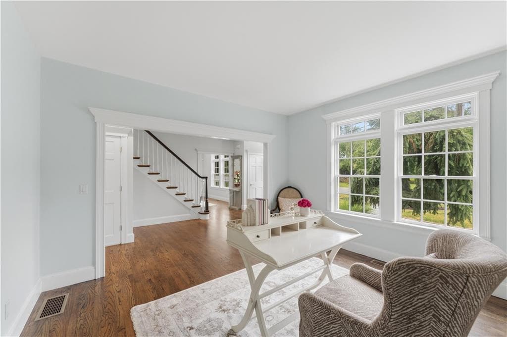 Single Family Residence at 198 Poppasquash Road, Bristol, photo 21 of 48