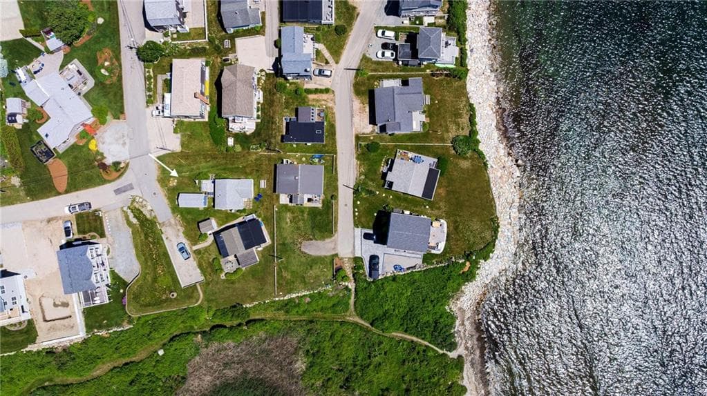 Single Family Residence at 11 Woodruff Street, Narragansett, photo 33 of 34