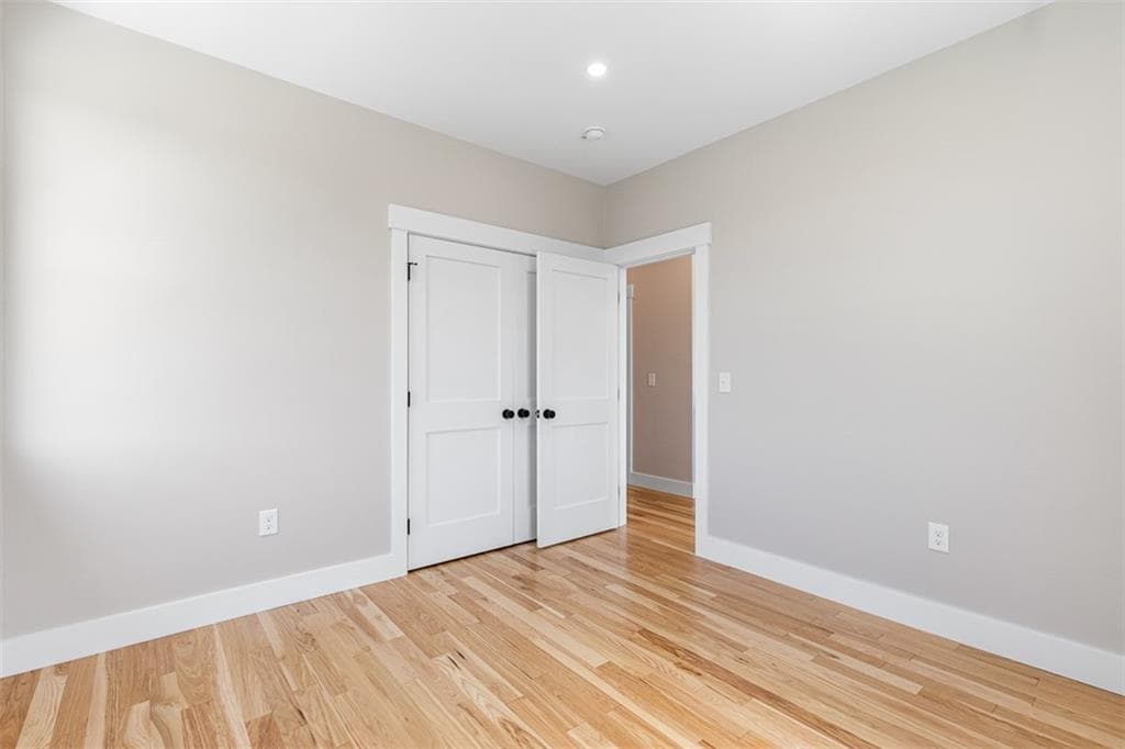 22 Farnsworth Avenue photo 40