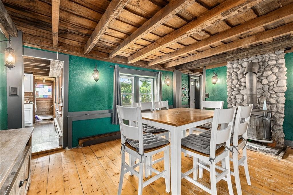 Single Family Residence at 1707 Diamond Hill Road, Cumberland, photo 9 of 19