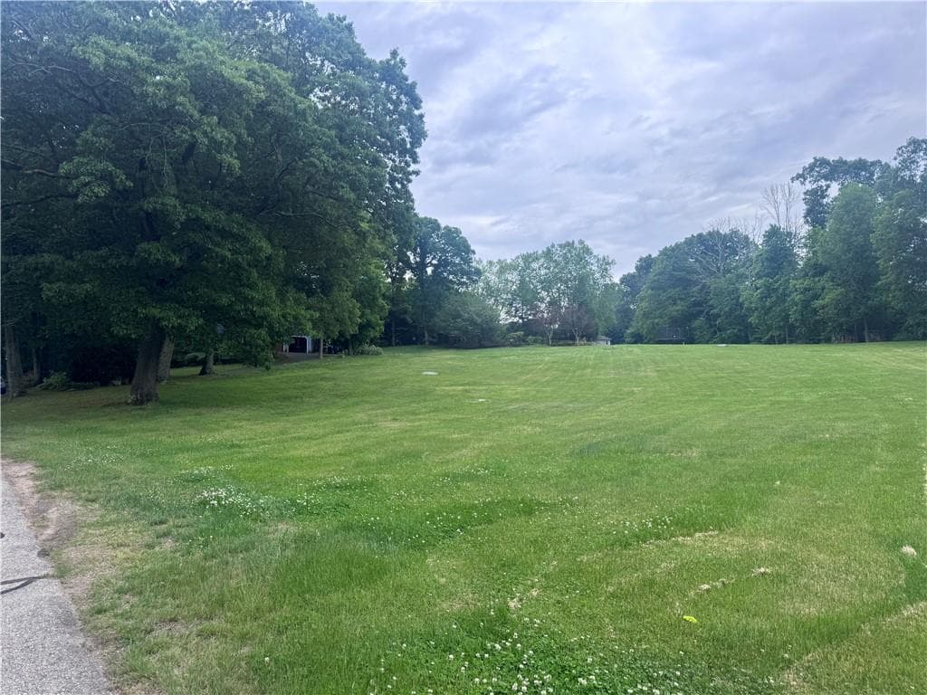 Unimproved Land at 0 Knollridge Drive, North Smithfield, photo 4 of 5