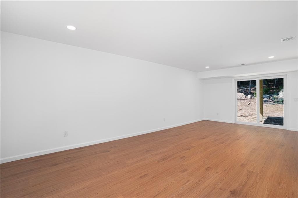 Single Family Residence at 18 Pleasantview Avenue, Johnston, photo 18 of 29