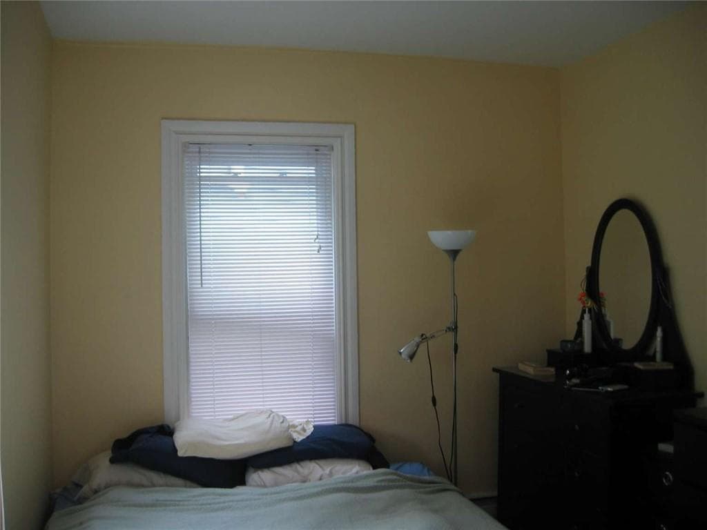 Multi Family at 114 Camp Street, Providence, photo 18 of 20