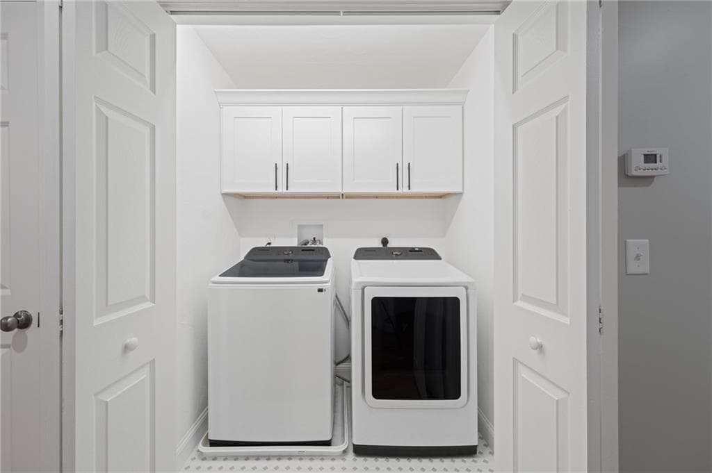 Condominium at 1 Old County Village Way UNIT E, Smithfield, photo 26 of 42