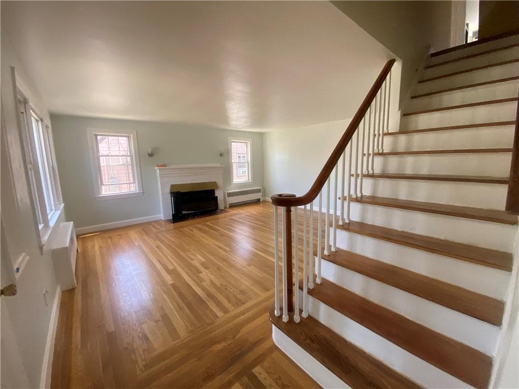 Single Family Residence at 40 AMHERT Avenue, Pawtucket, photo 9 of 26