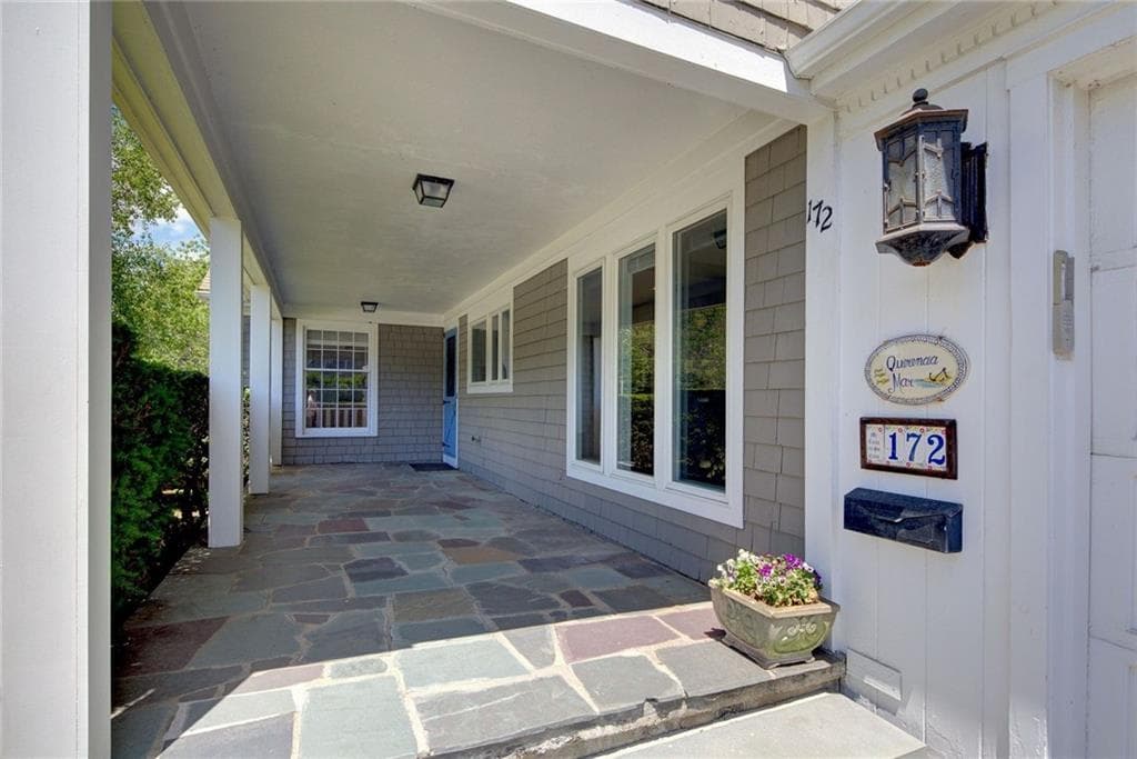 172 Eustis Avenue photo 6