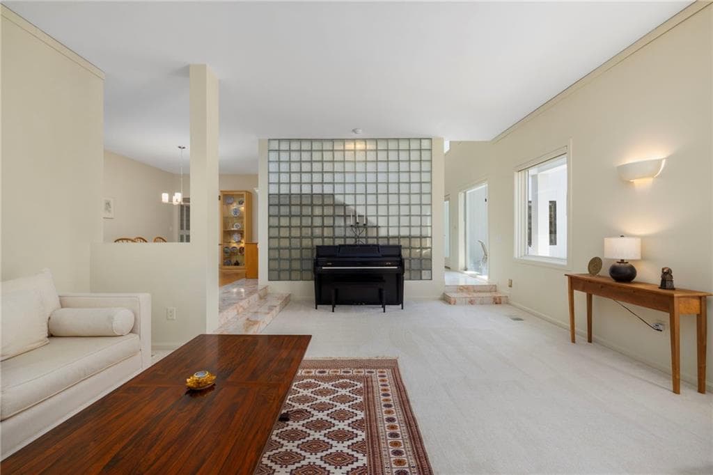 29 Dennell Drive photo 5
