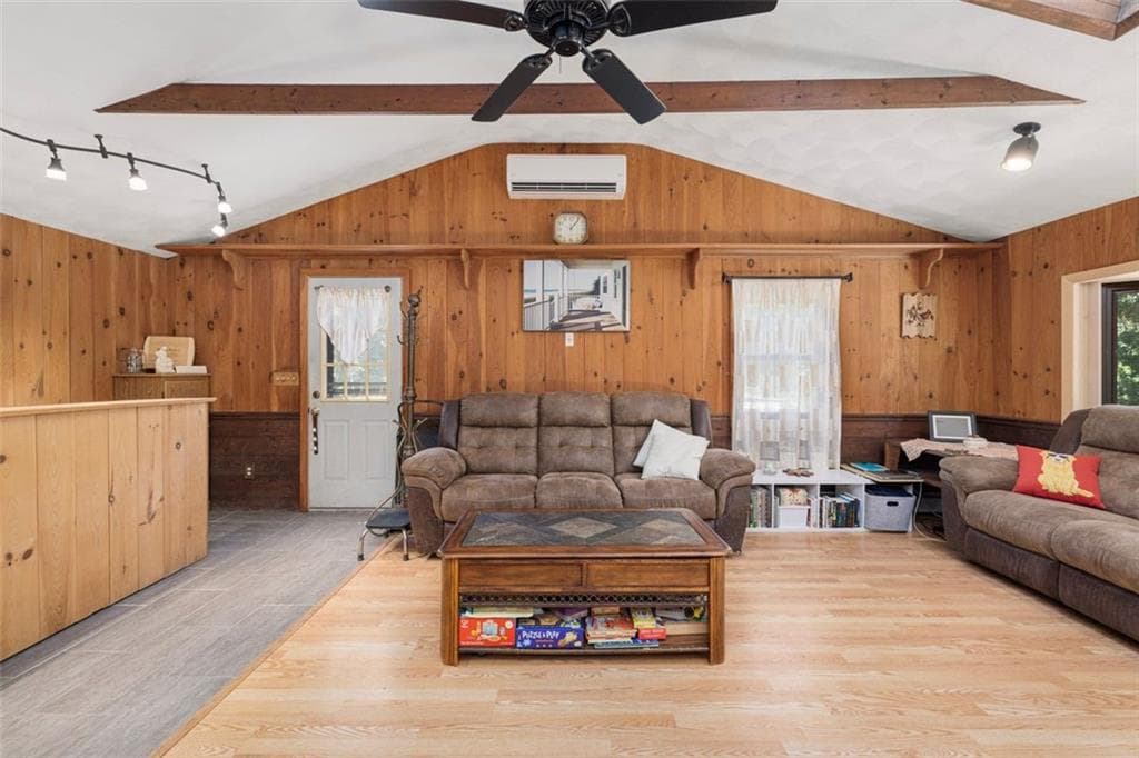 456 Rockland Road photo 21