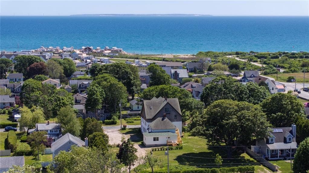 Multi Family at 28 Park Avenue, South Kingstown, photo 9 of 37
