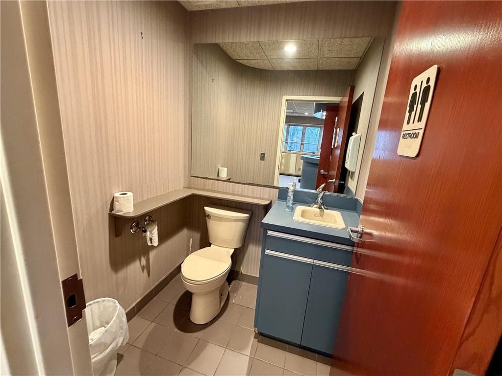 1090 New London Avenue UNIT 5 photo 10