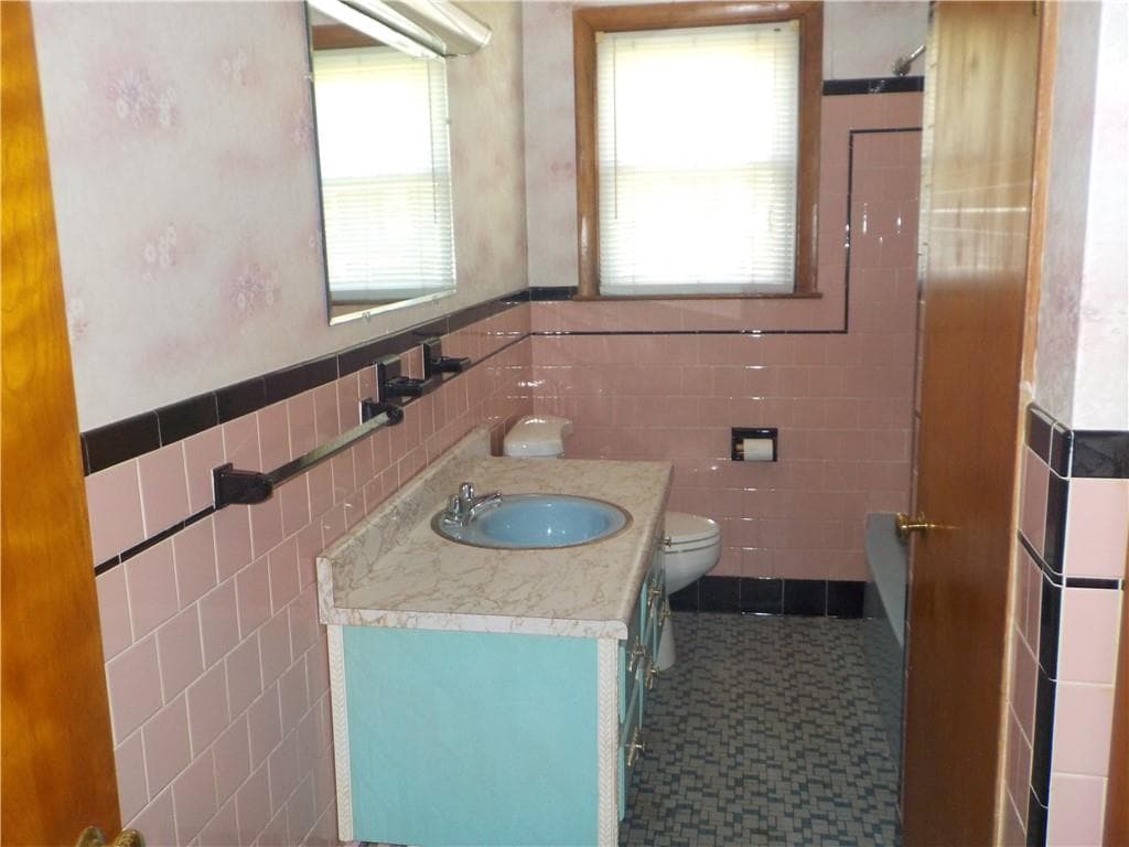 325 Morin Street photo 12