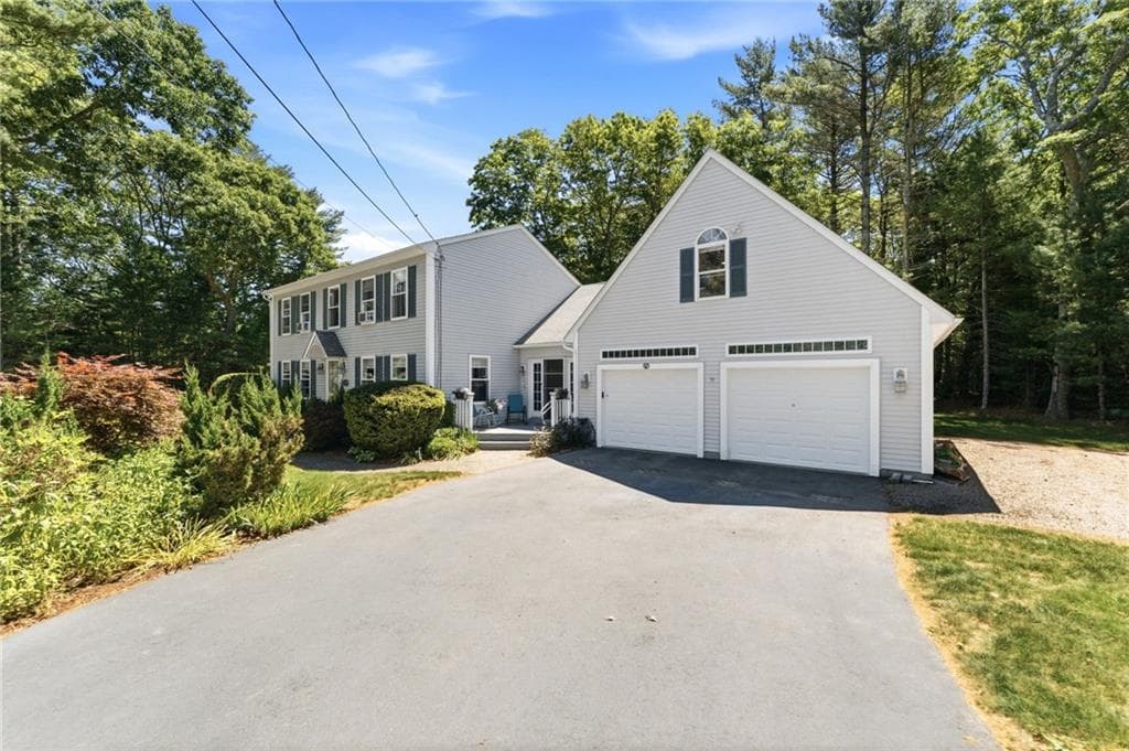 34 Crestwood Lane
