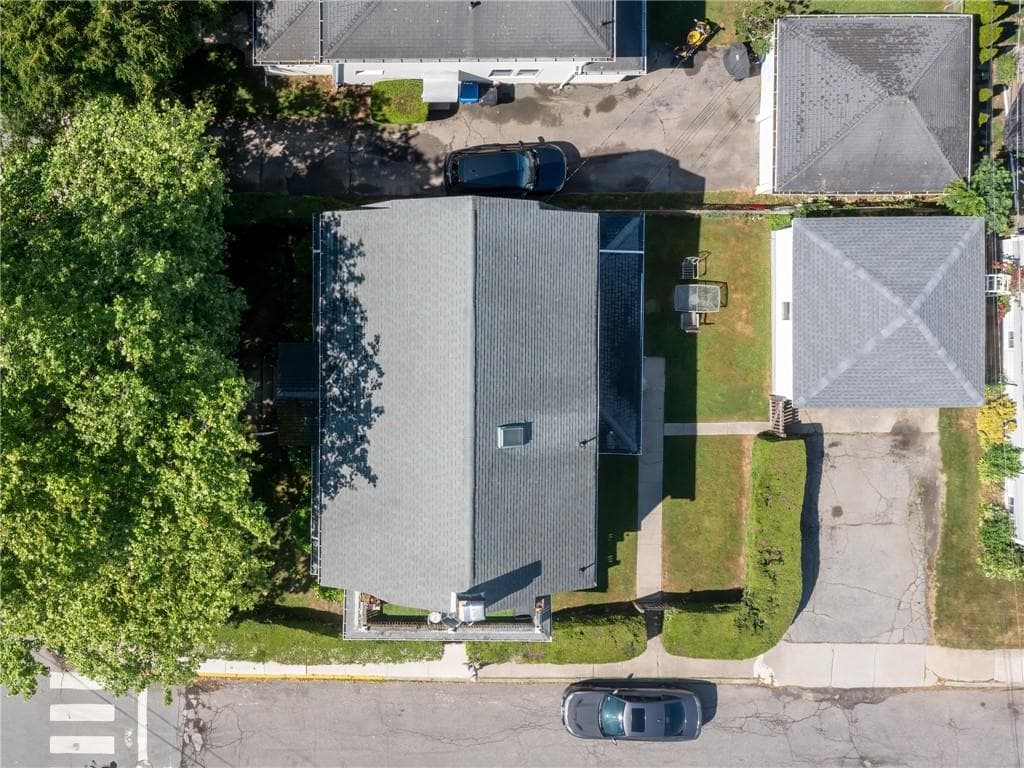 440 Broadway photo 42