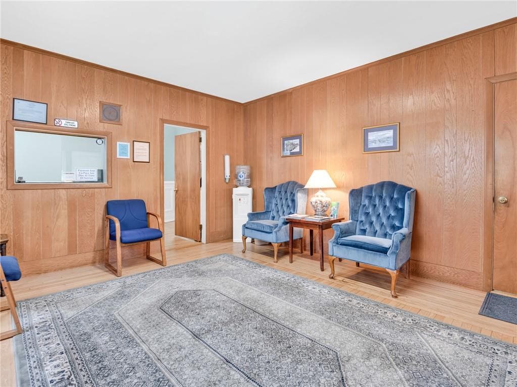 440 Broadway photo 16