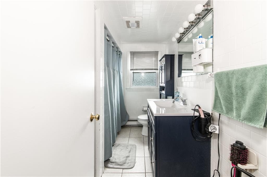34 Capuano Avenue UNIT A photo 22