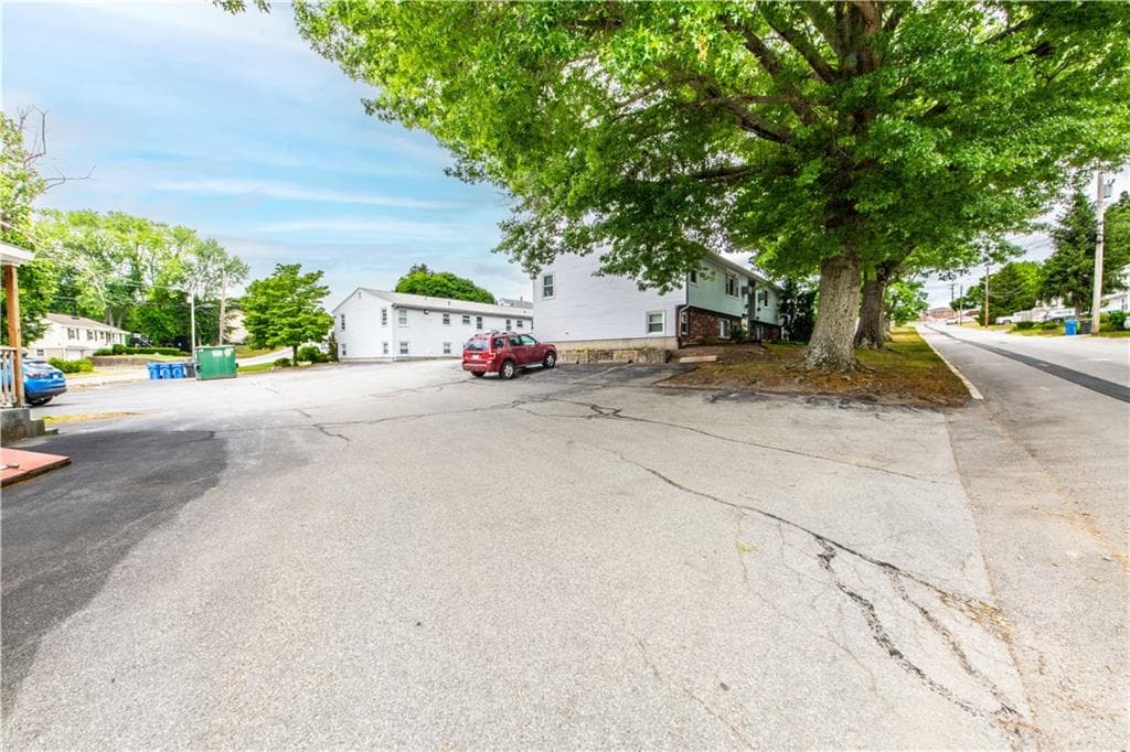 34 Capuano Avenue UNIT A photo 28