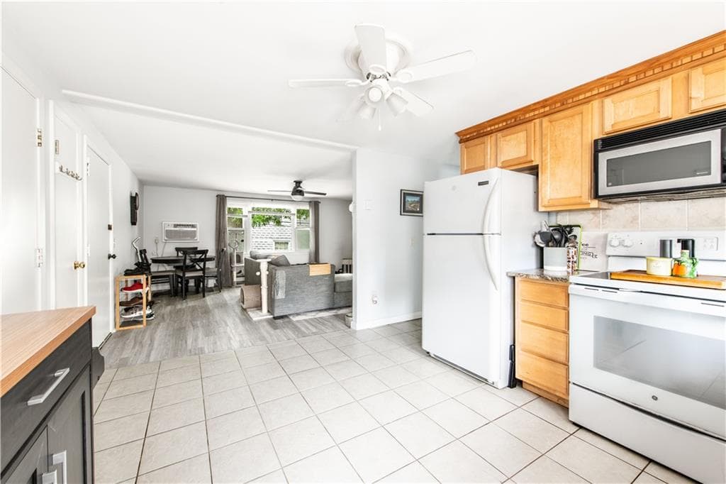 34 Capuano Avenue UNIT A photo 5