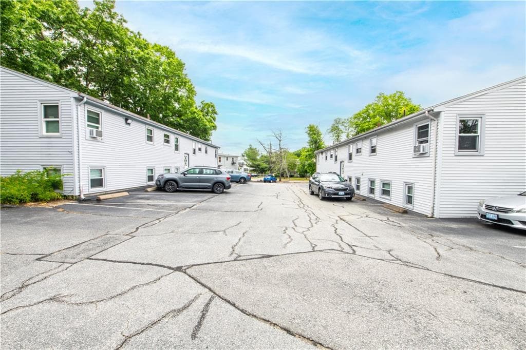 34 Capuano Avenue UNIT A photo 24
