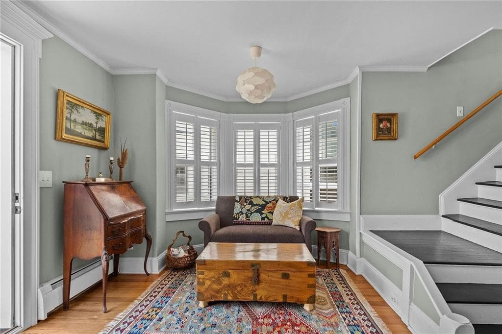8 Sanford Street photo 2