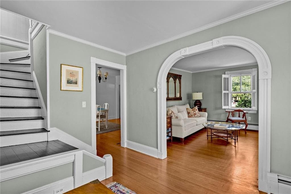 8 Sanford Street photo 14