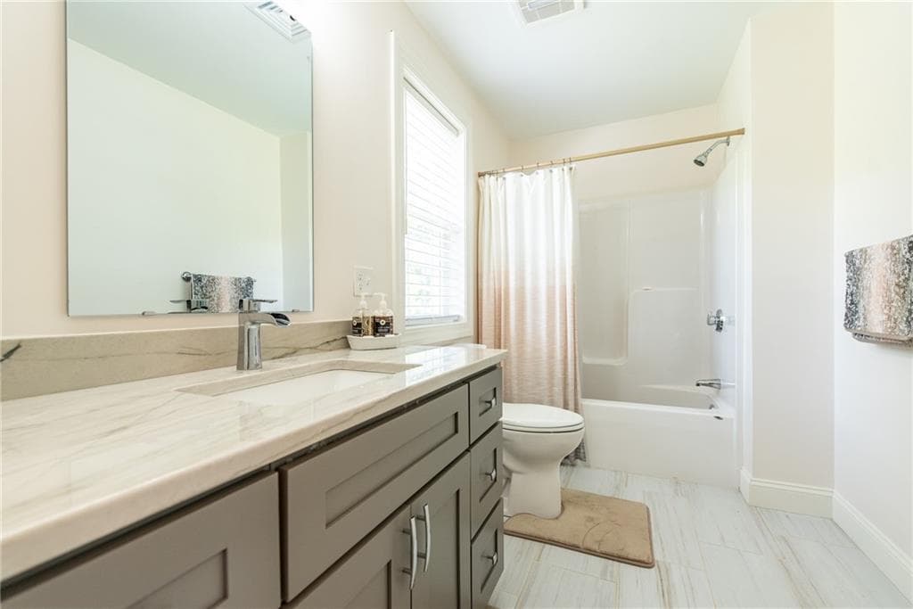 Single Family Residence at 182 Theresa Marie Avenue, Woonsocket, photo 27 of 39