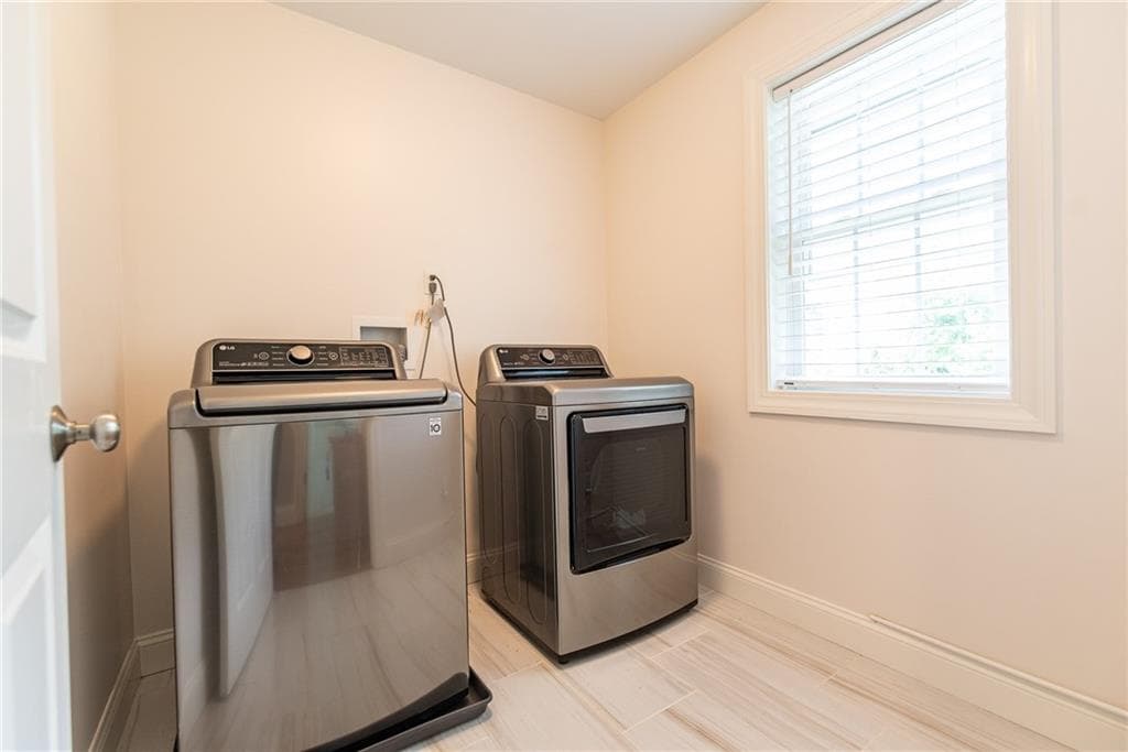Single Family Residence at 182 Theresa Marie Avenue, Woonsocket, photo 28 of 39
