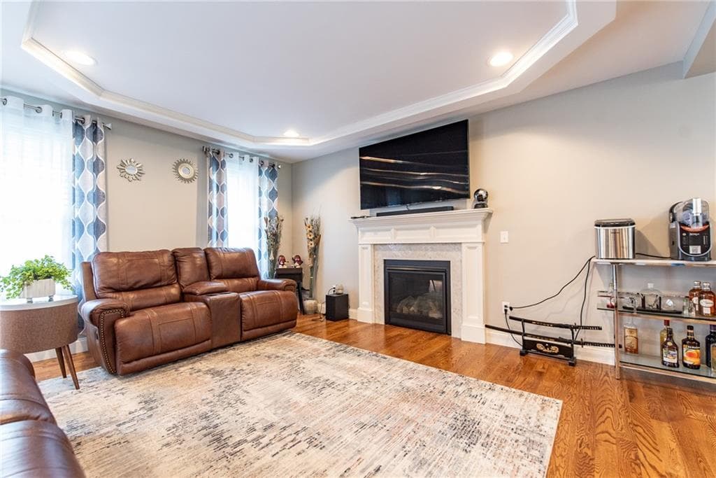 Single Family Residence at 182 Theresa Marie Avenue, Woonsocket, photo 5 of 39