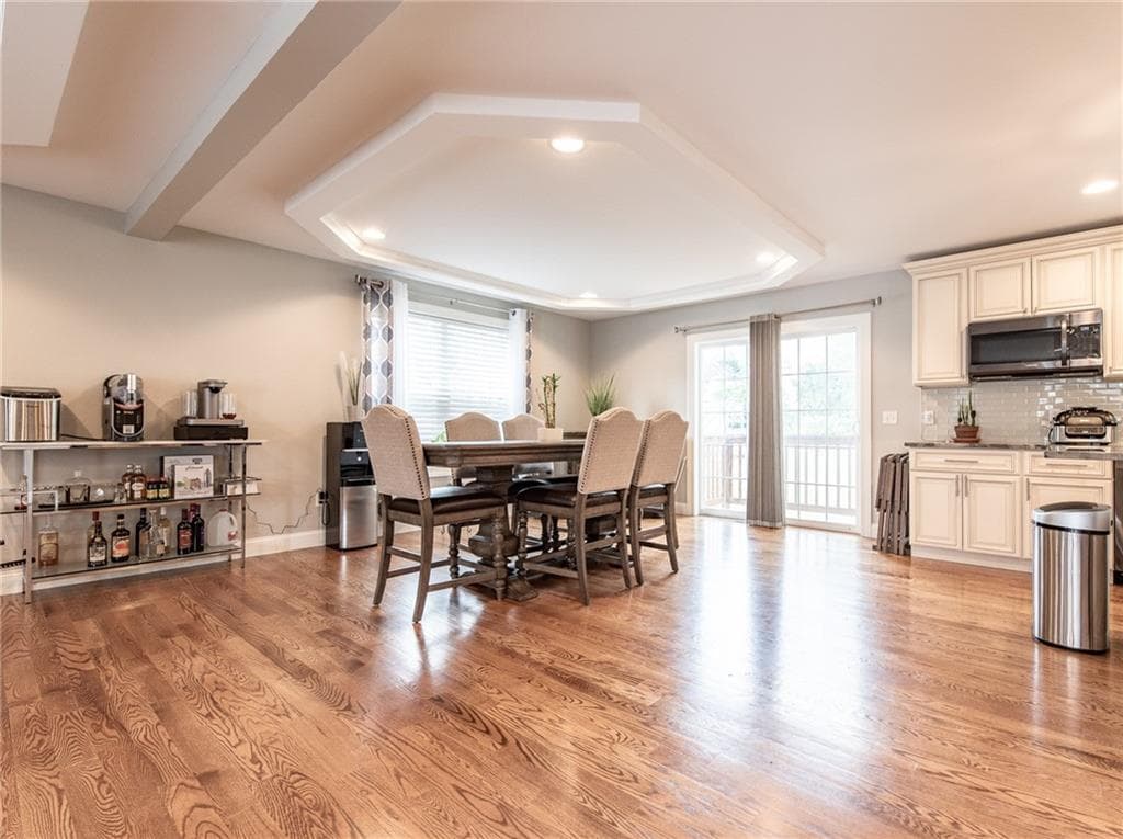 Single Family Residence at 182 Theresa Marie Avenue, Woonsocket, photo 15 of 39