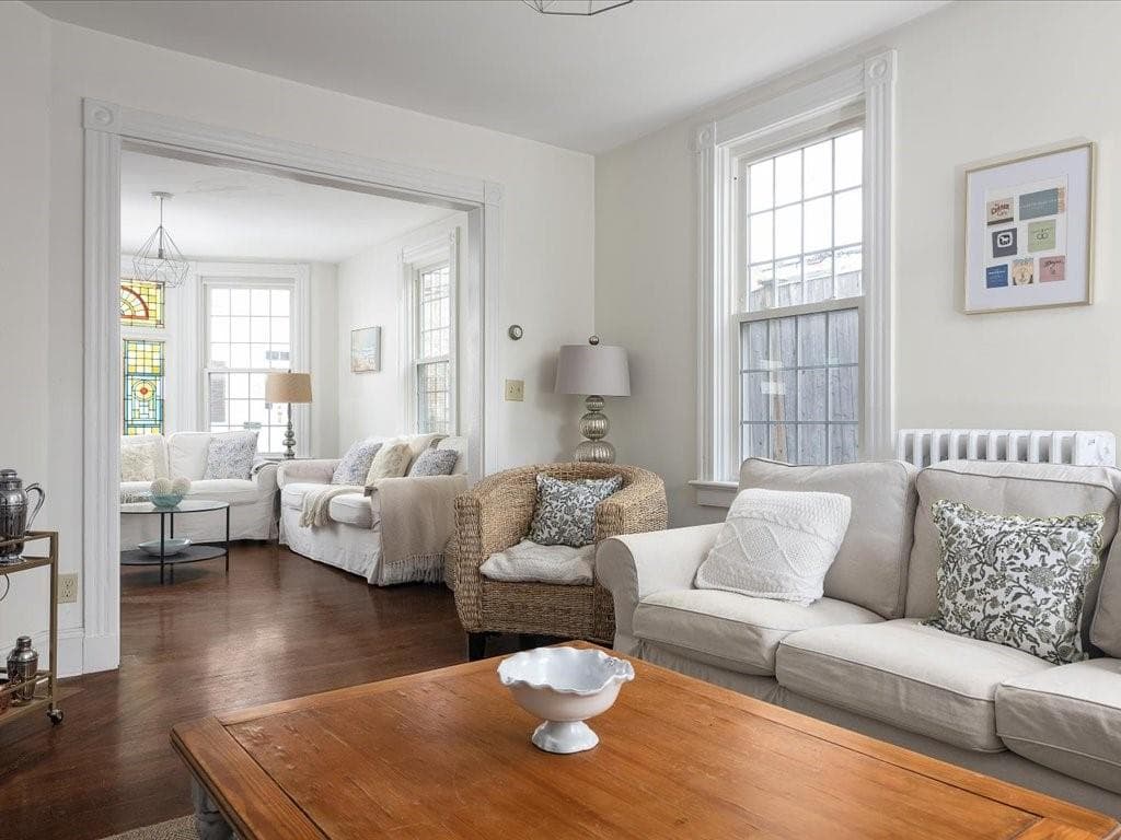 Single Family Residence at 43 Howard Street, Newport, photo 13 of 30
